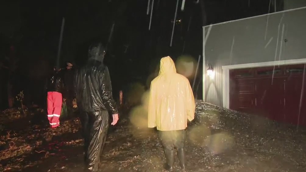 Crews respond to multiple mudslides in Silverado Canyon