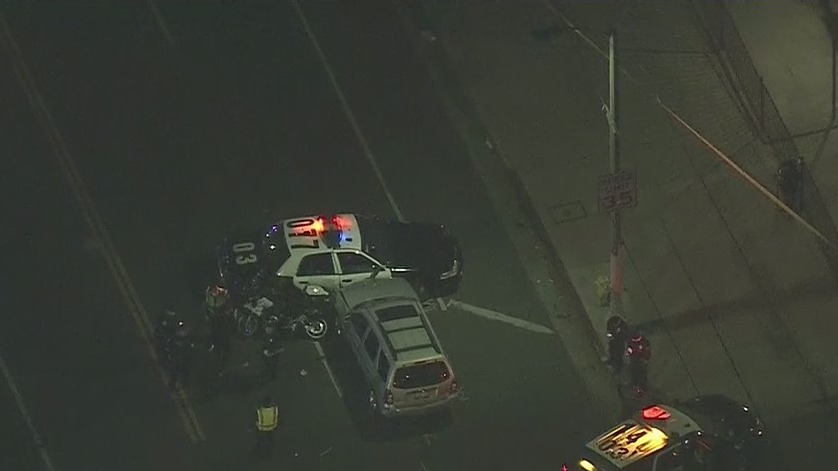 LAPD officer involved in crash in Mid-City