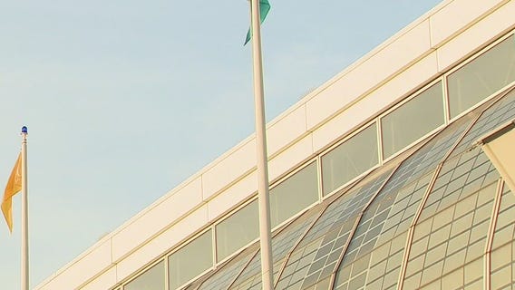 City leaders approve Long Beach Convention Center as shelter for migrant children