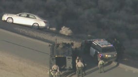 Man suspected of stabbing estranged wife to death in Santa Clarita leads deputies on hourslong standoff