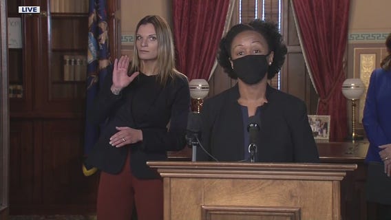 Thanksgiving looms over Michigan as COVID-19 climbs