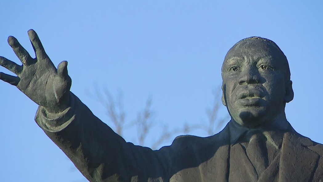 Vandals target MLK statue in Long Beach