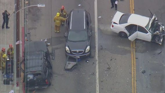 5 people seriously hurt after crash in Wilmington