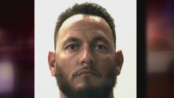 LA County Sheriff's deputy accused of molestation, contacting underage girl for sex