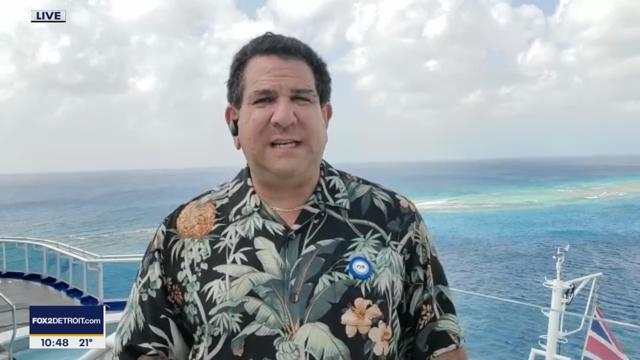 The Cruise Guy aboard Princess Cruises' new Enchanted Princess