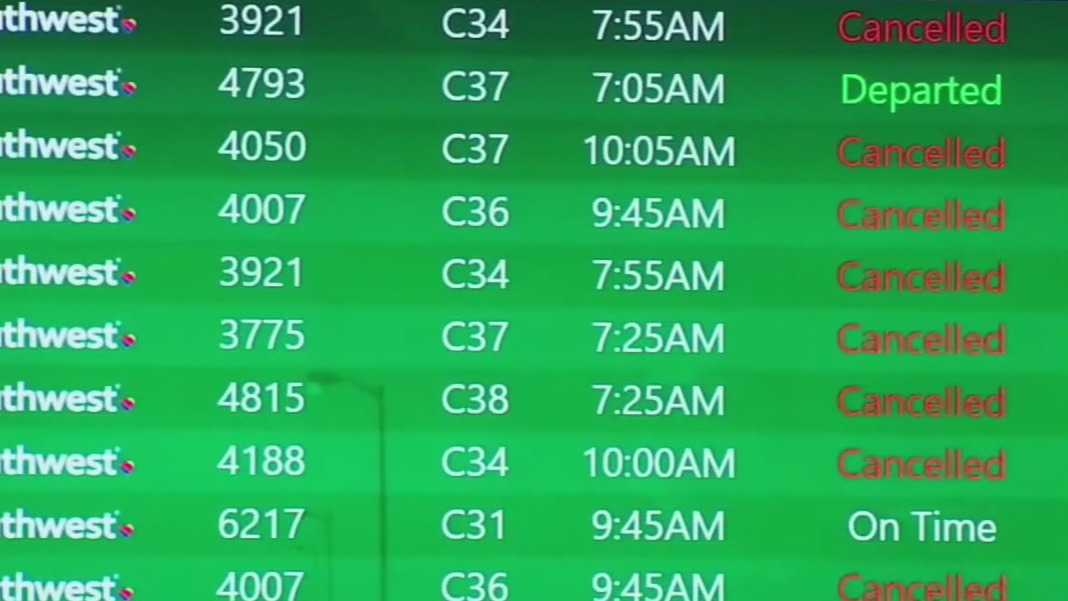 Southwest Airlines cancels hundreds more flights