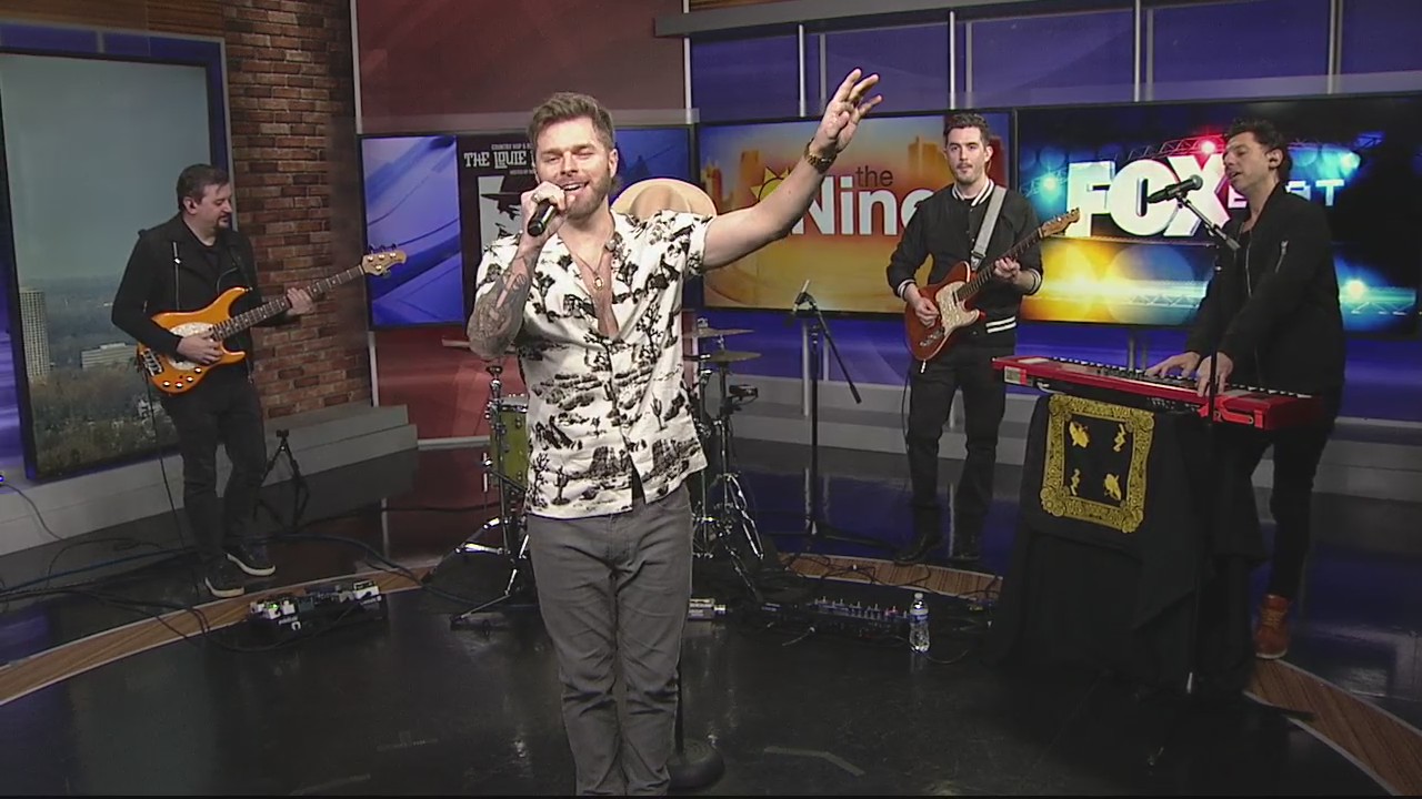 Metro Detroit singer Lewis Hensley performs at FOX 2
