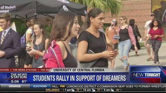 UCF students hold rally for 'dreamers'