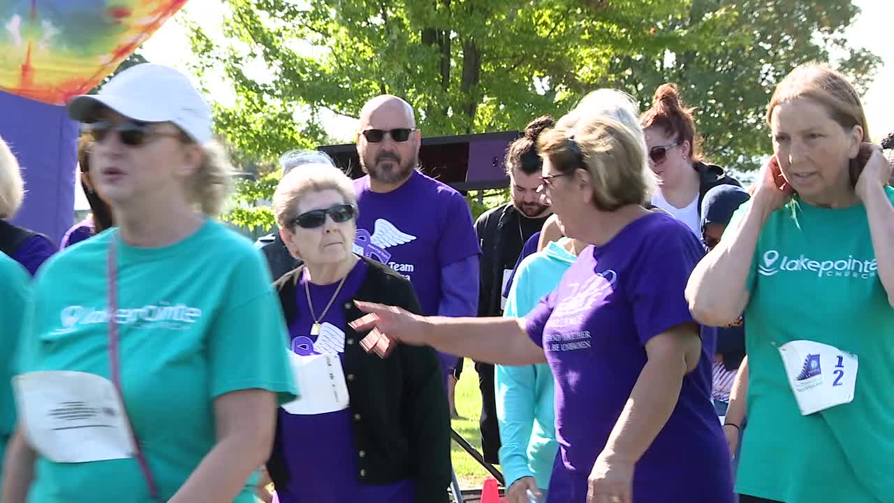 16th annual Tara?s Walk held to raise awareness of domestic violence