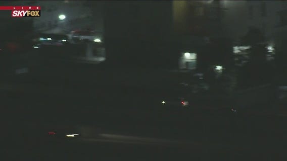 Suspects lead LAPD on chase after using hammers to break into Beverly Grove business