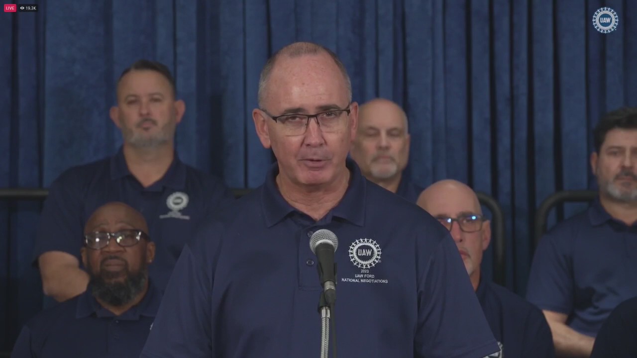 Ford-UAW tentative agreement includes 25% wage hike, bonuses, more