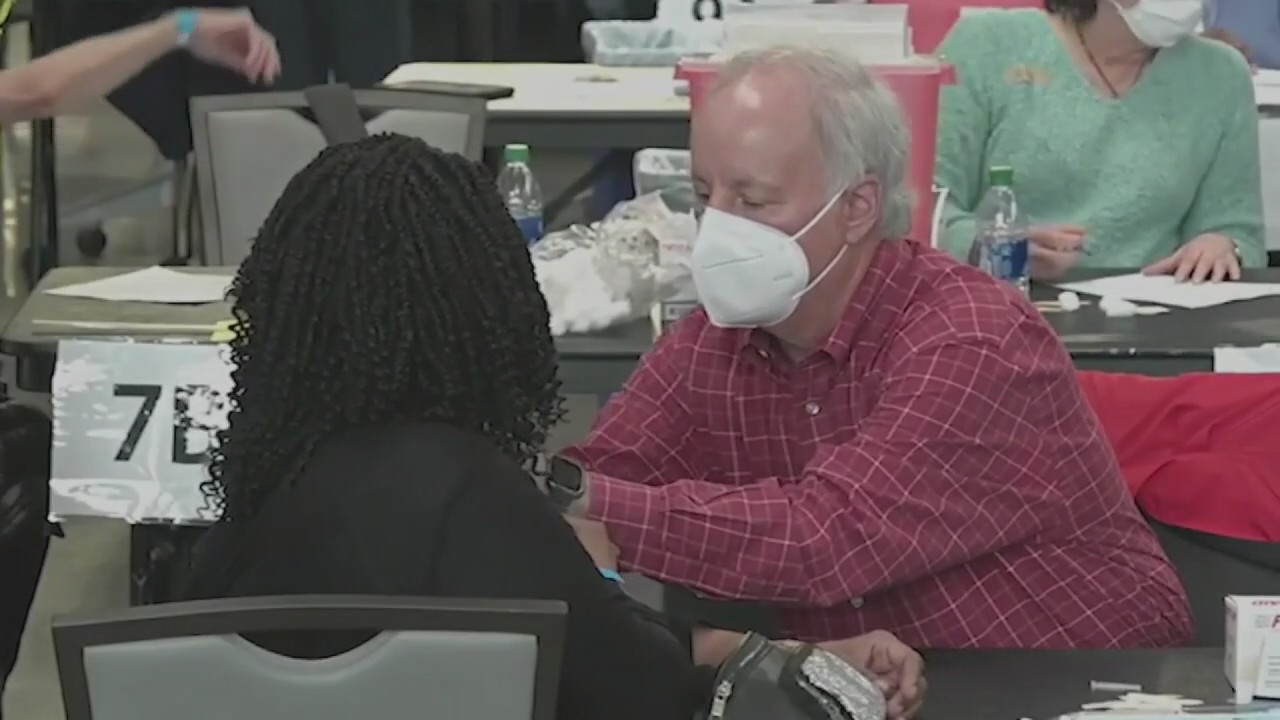 Health officials: Protect yourself against the flu, COVID-19, and RSV this holiday season