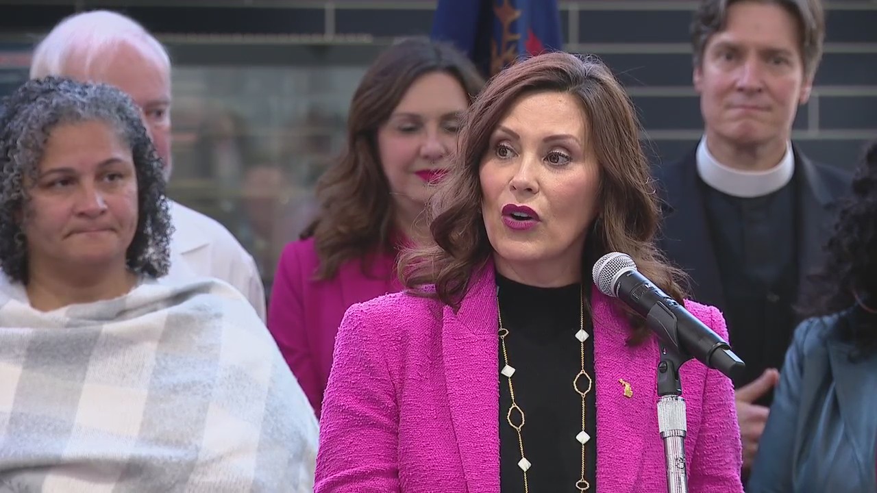 Whitmer signs Reproductive Health Act protecting, expanding abortion access