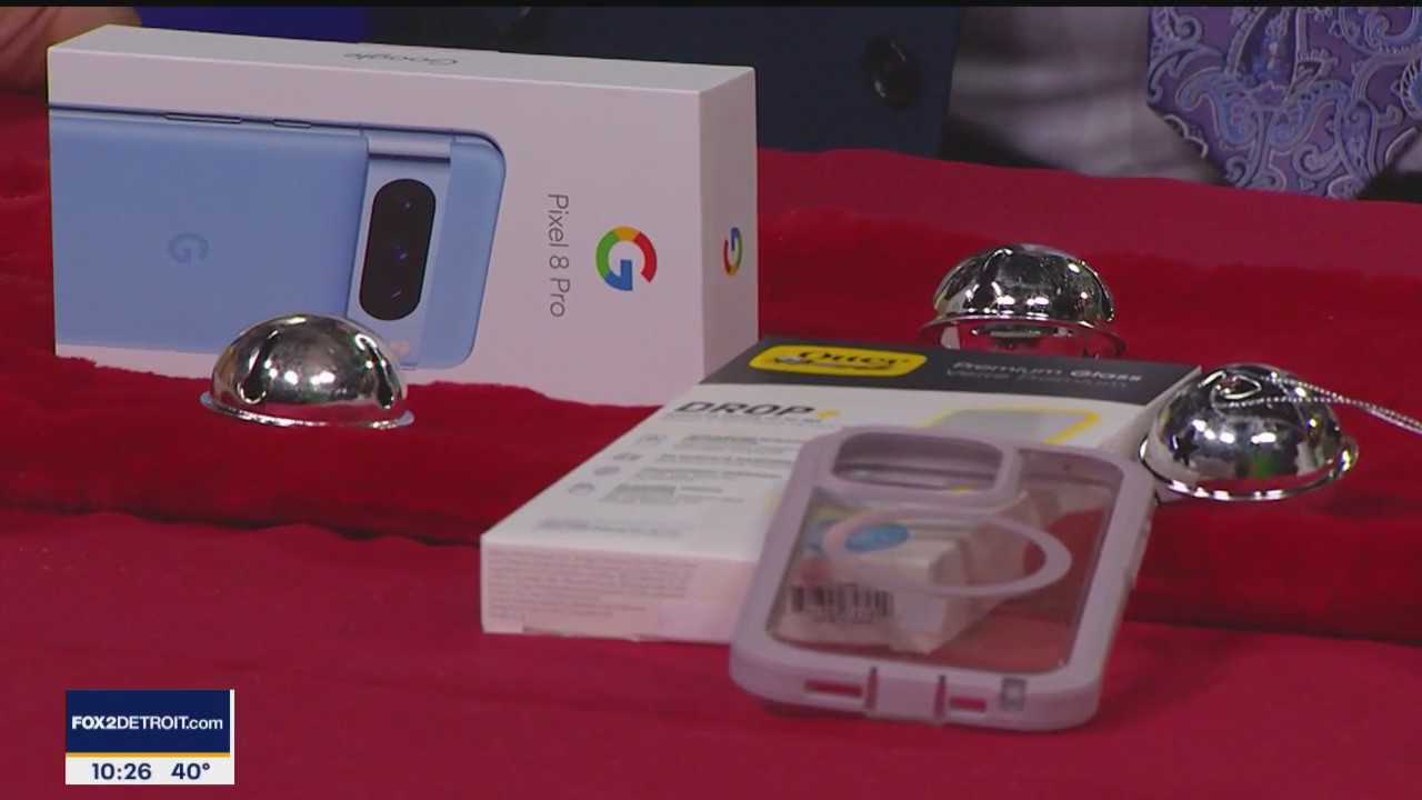 Hot tech gifts for the holidays