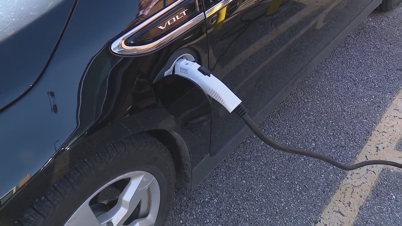 Detroit now has the first wireless charging road in the US