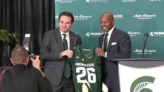 Spartans introduce Jonathan Smith as new head coach