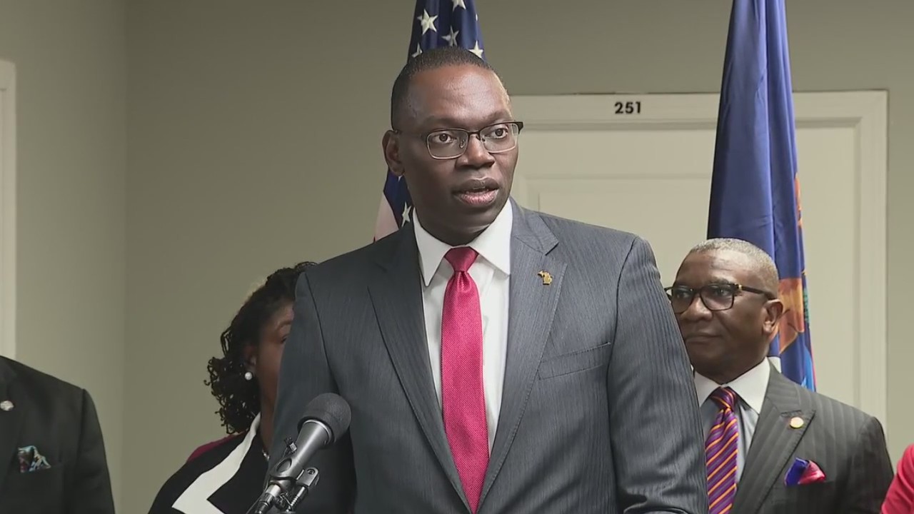 New bills signed overhaul Michigan juvenile system