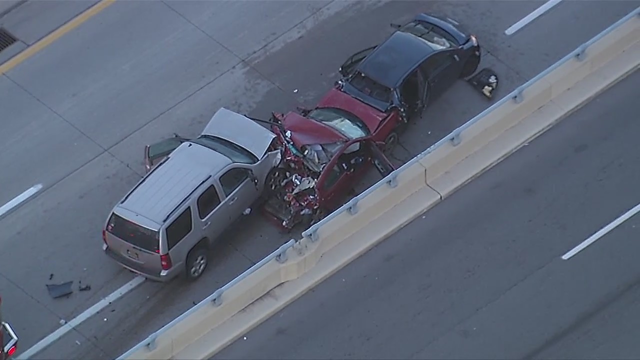 Detroit 21-year-old killed in freeway accident on mother's birthday