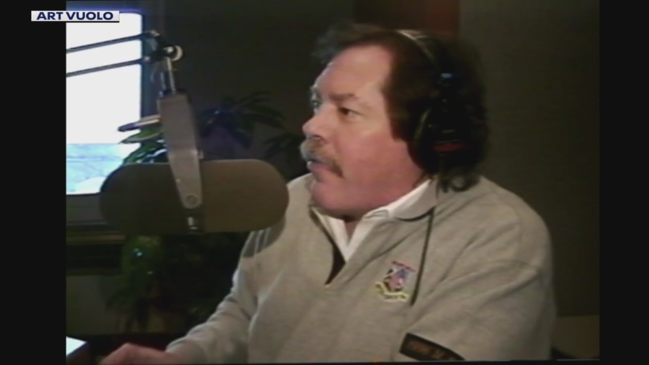 Detroit loses beloved radio personality Ken Calvert