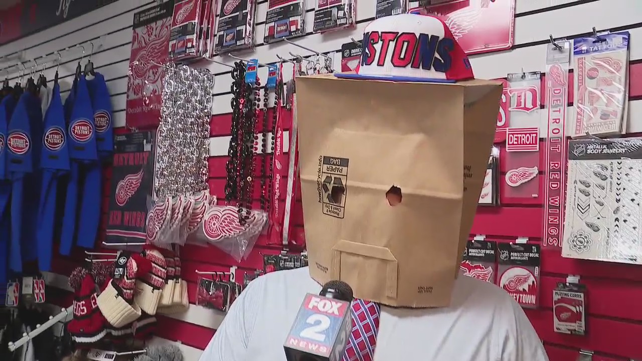 'It's hard to represent a team that's doing so bad': Fans upset with Detroit Pistons' 25th loss in a row