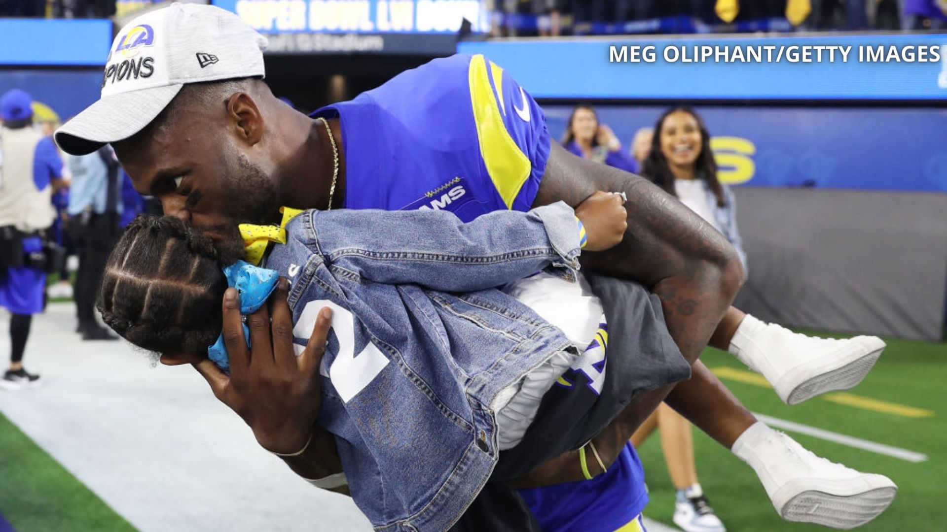 Reports: Rams WR Van Jefferson's wife rushed to hospital after wife goes into labor during Super Bowl LVI