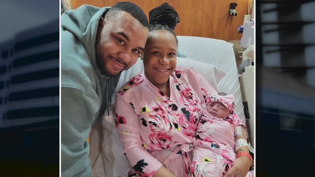 Baby was born 34 second into the new year