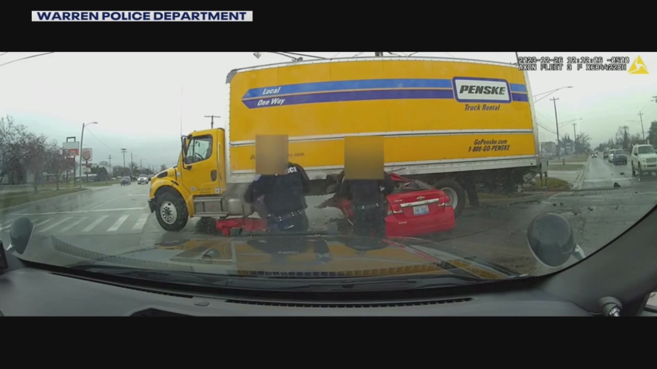 Warren police release video of suspect who fled traffic stop, died in crash