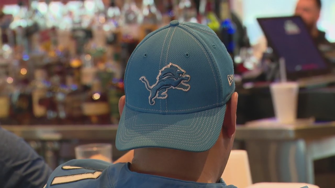 Stafford jersey trade-in an appetizer to Lions playoff game