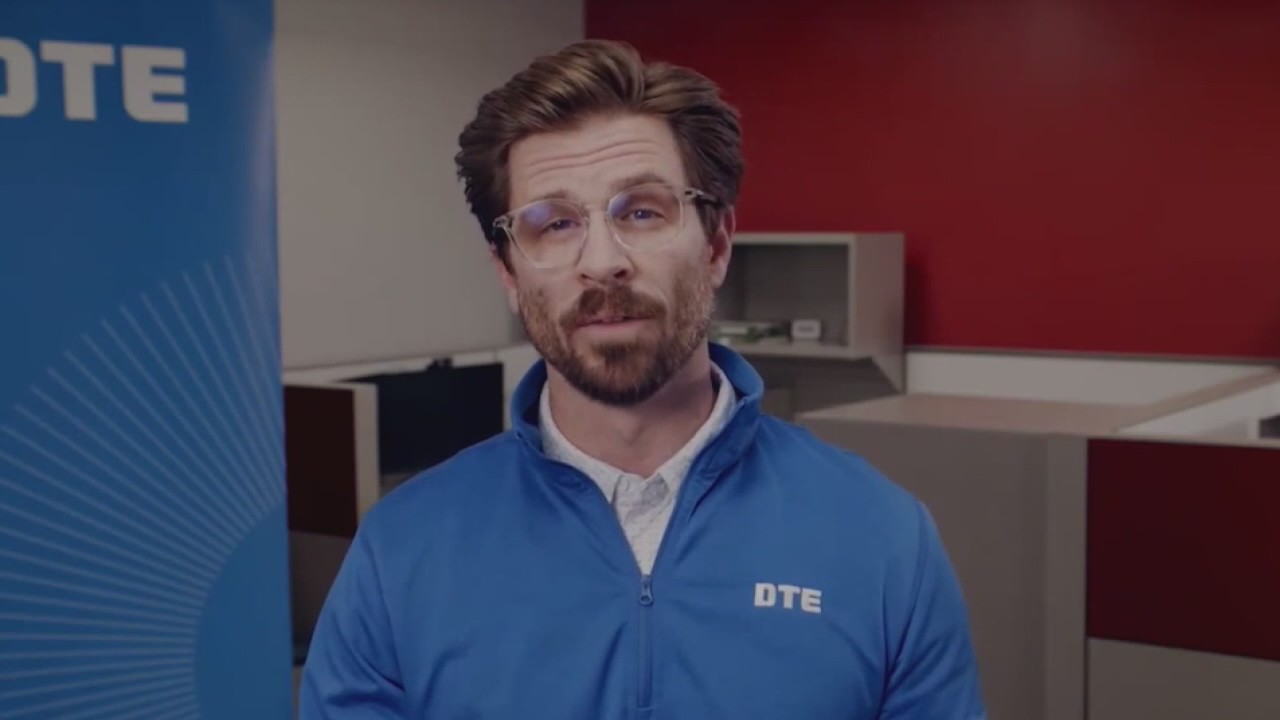 Thousands in metro Detroit still without power after winter storm