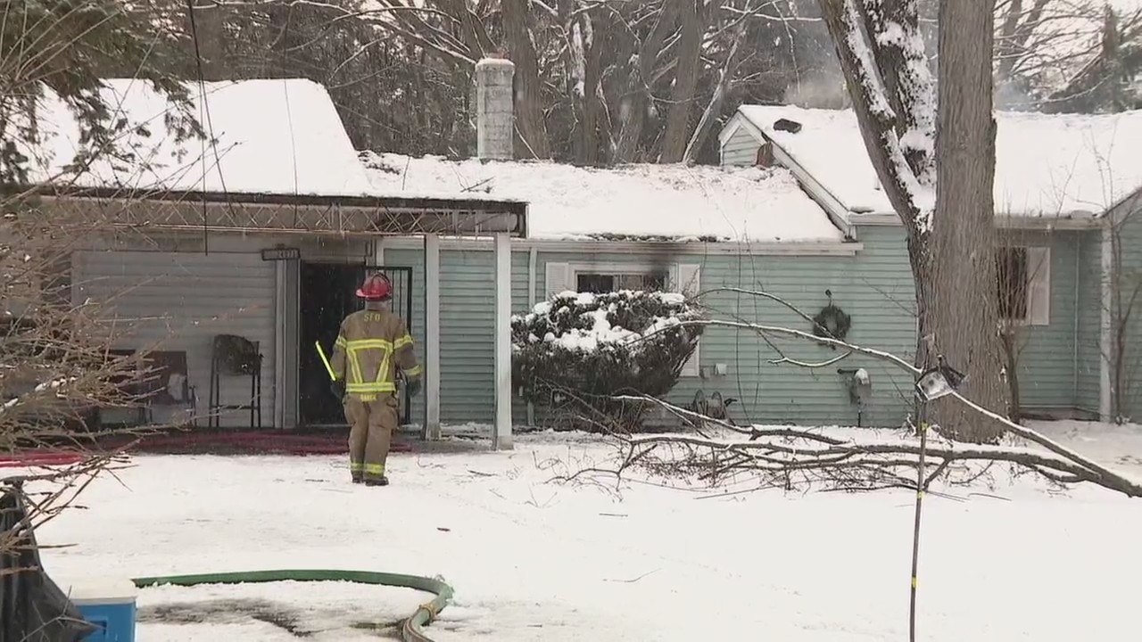 Southfield house fire kills Detroit firefighter's father