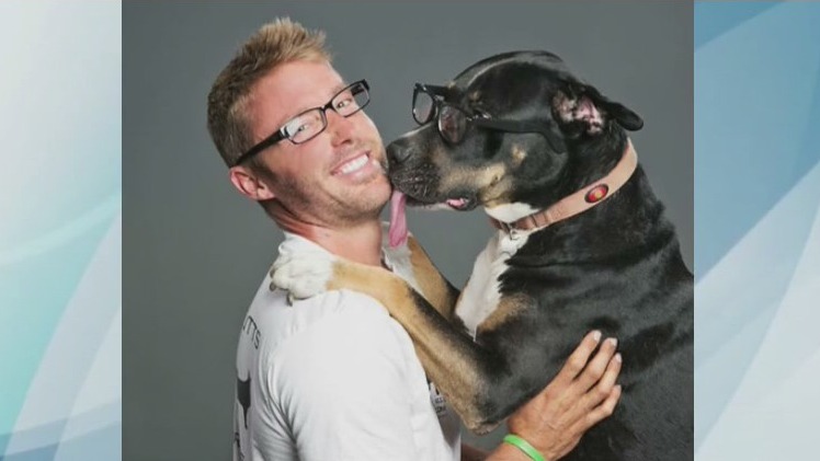 The man behind 'Marley's Mutts'