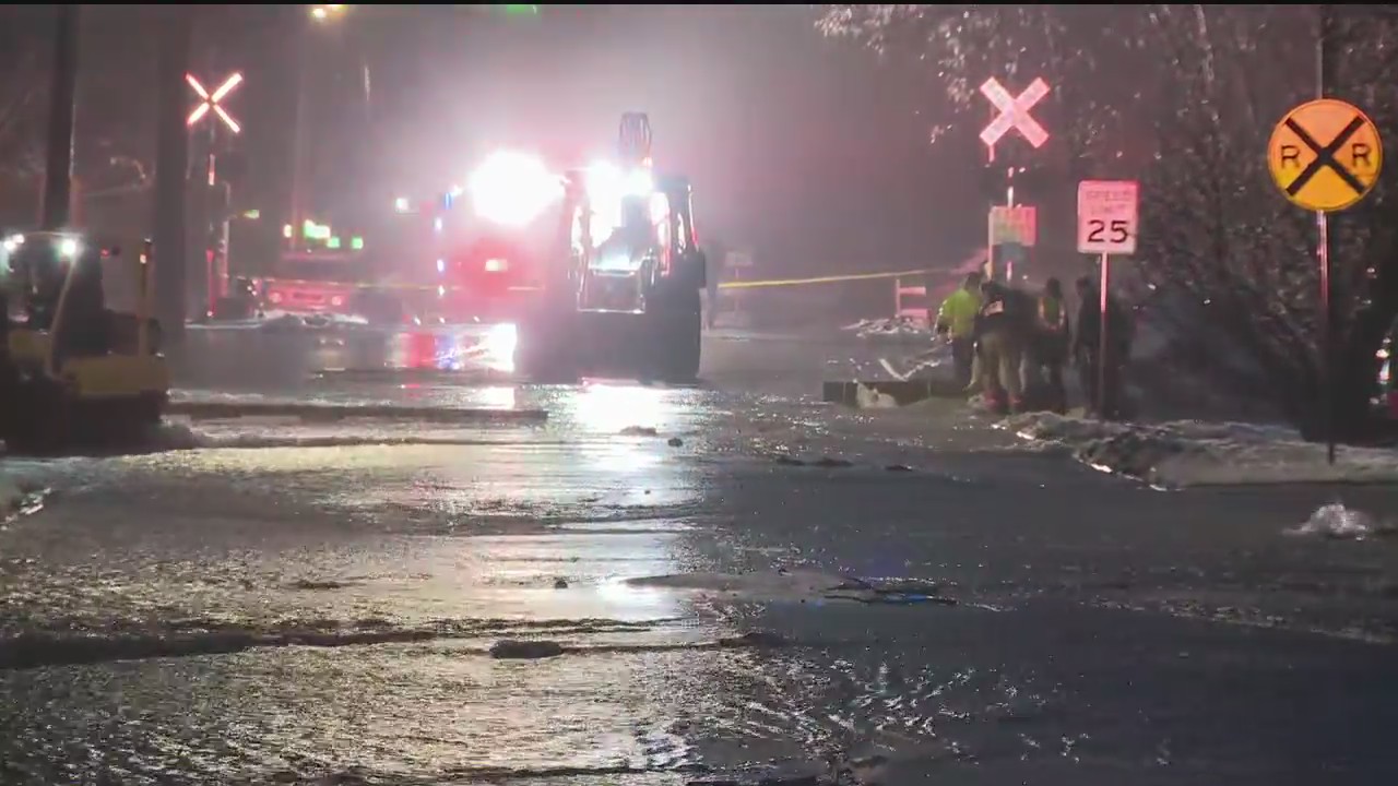 Water main break buckles Northville road