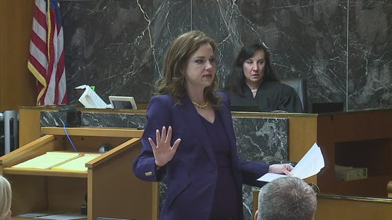 Jennifer Crumbley trial: Defense gives opening statement