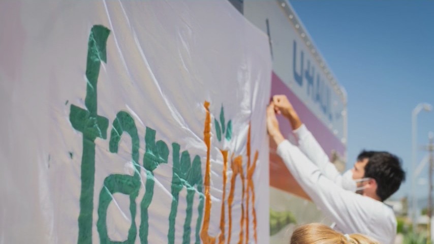 How extra farm food goes to families instead of the trash