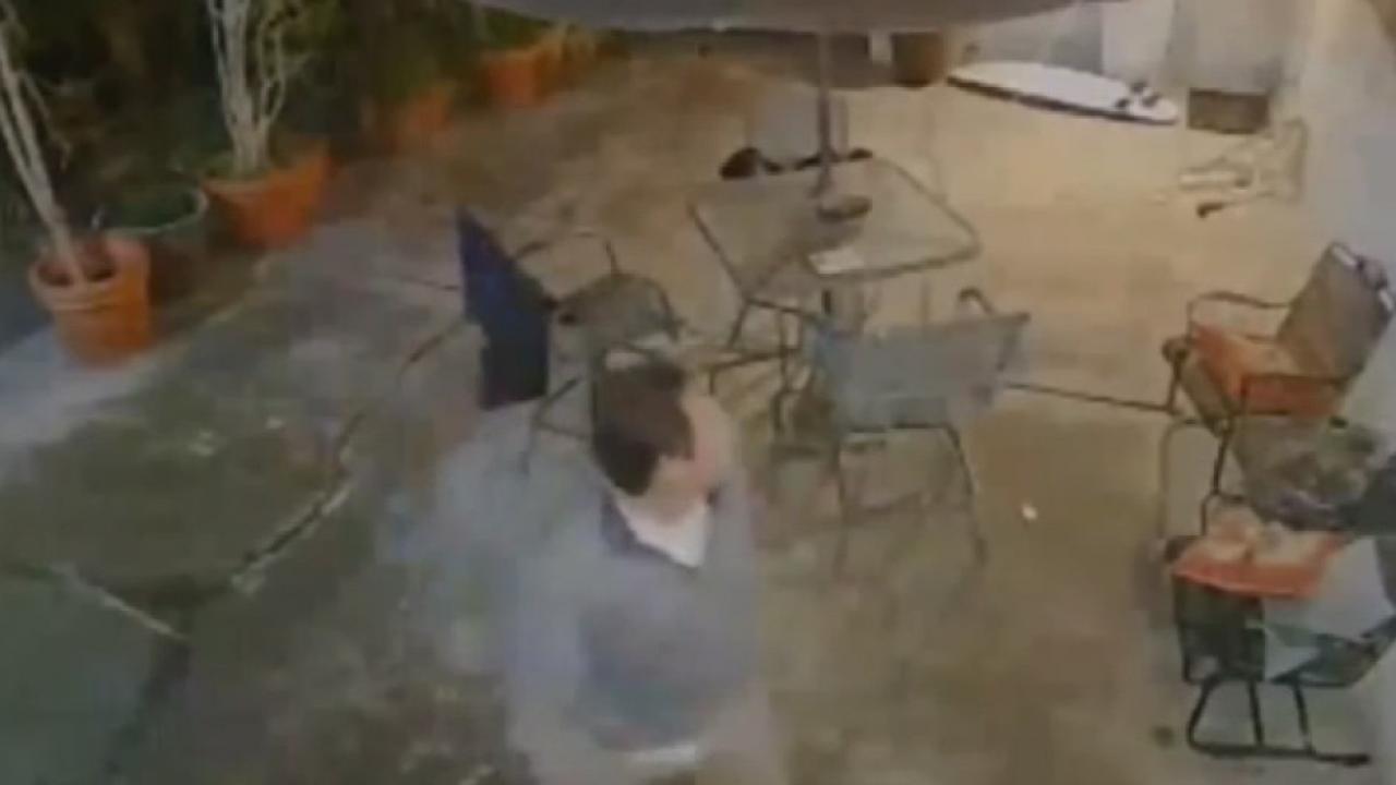 Authorities searching for alleged peeping Tom in San Clemente