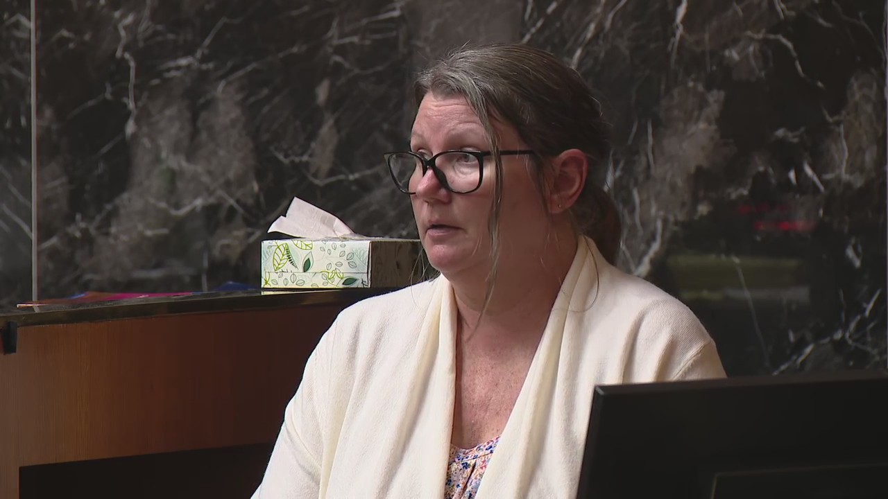 Jennifer Crumbley trial: Jennifer recalls moments after hearing of shooting