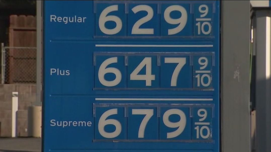 LA becomes 1st US city to reach $6 gas average