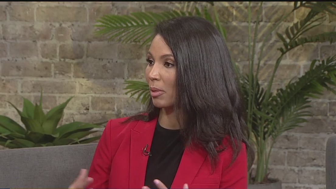 Detroit nurse partaking in clinic at Super Bowl