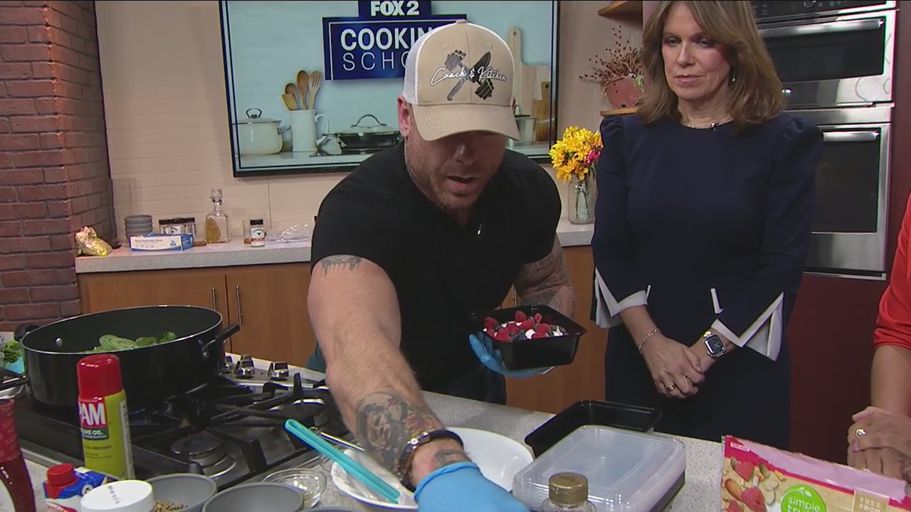 Coach & Kitchen visits with fitness advice and recipe ideas