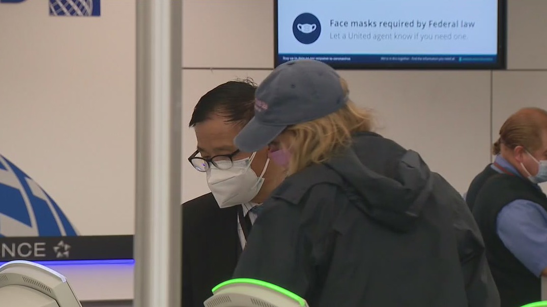 Several major airlines dropping mask requirements amid federal judge rejecting mandate