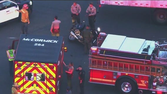 LAPD motorcycle officer hit in Carson