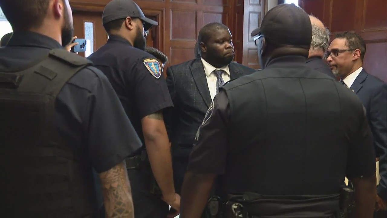 Detroit Police Commissioner sues city for arrest during police board meeting in 2019