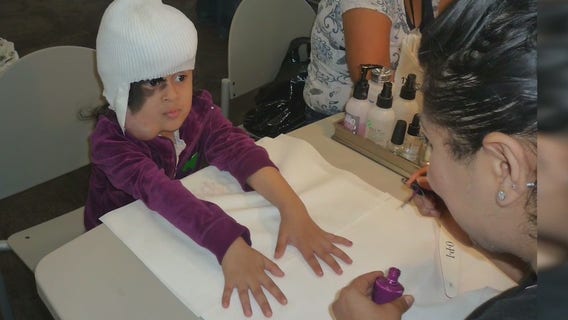 Beauty Bus Foundation gives patients and their caregivers professional treatment