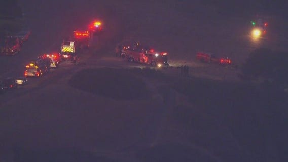 Car plummets over Palos Verdes cliff