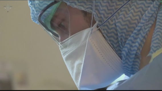 COVID-19 hospitalizations rise ahead of Thanksgiving