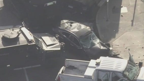 Chase involving suspected bank robber ends in crash, deadly shootout in San Bernardino