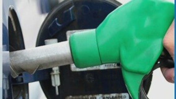 Gas prices continue to drop slightly in LA, Orange counties