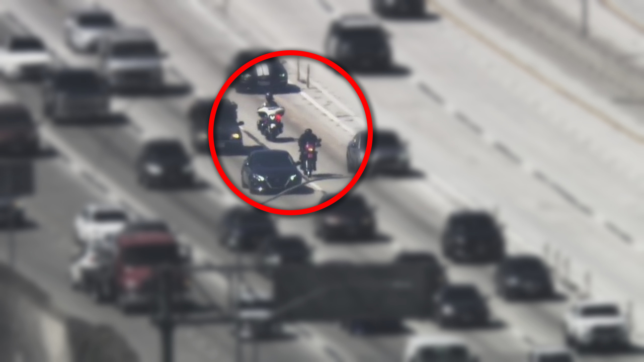 VIDEO: Motorcyclist leads CHP officers on police chase in LA, Orange County
