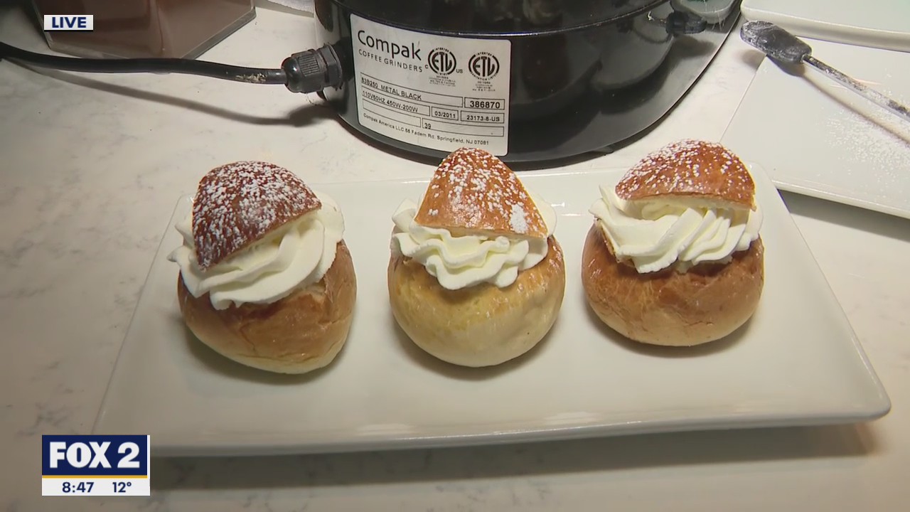Semlor: Traditional Swedish Fat Tuesday Buns