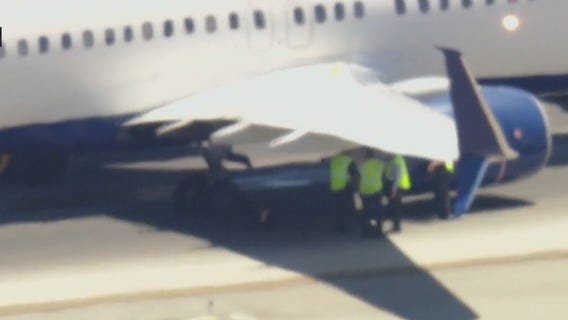 Delta plane loses tires after landing at LAX